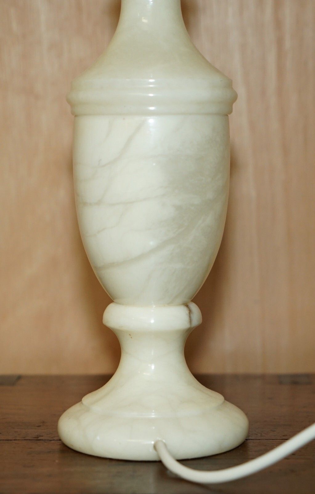 Lovely Vintage Circa 1960'S Italian Mabrle Table Lamp In The Victorian Urn Style photo vintage