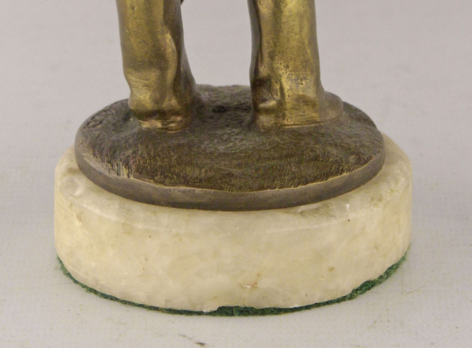 Late 19th Century French Bronze Sculpture Of A Boy With A Sword By Louis Kley photo vinterior