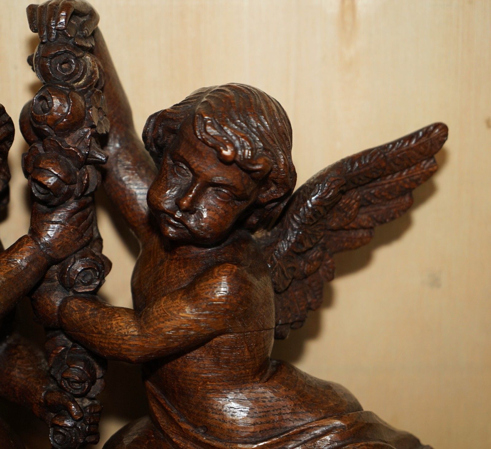 Important 17th Century Circa 1680 Oak Carved Surmount Of Cherub Angels &Amp; Flowers photo buy
