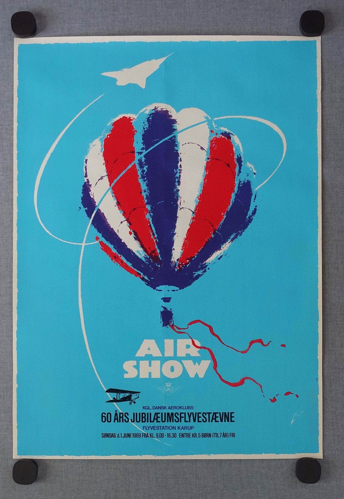 1969 Air Show Door Otto Nielsen – Vintage Poster photo furniture