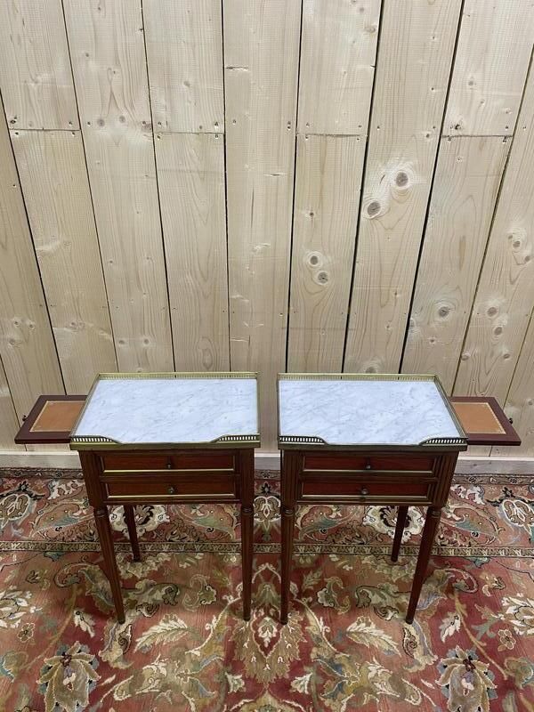 Paire De Tables De Chevets Style Louis XVI Avec Tirette photo buy