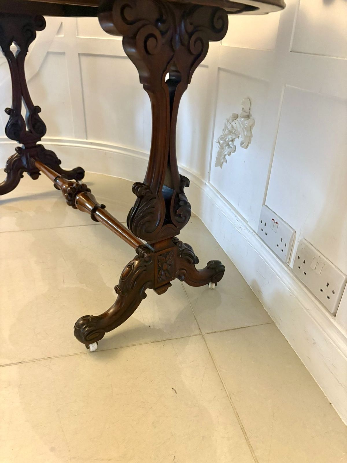 Antique 19th Century Quality Carved Rosewood Freestanding Centre Table photo buy