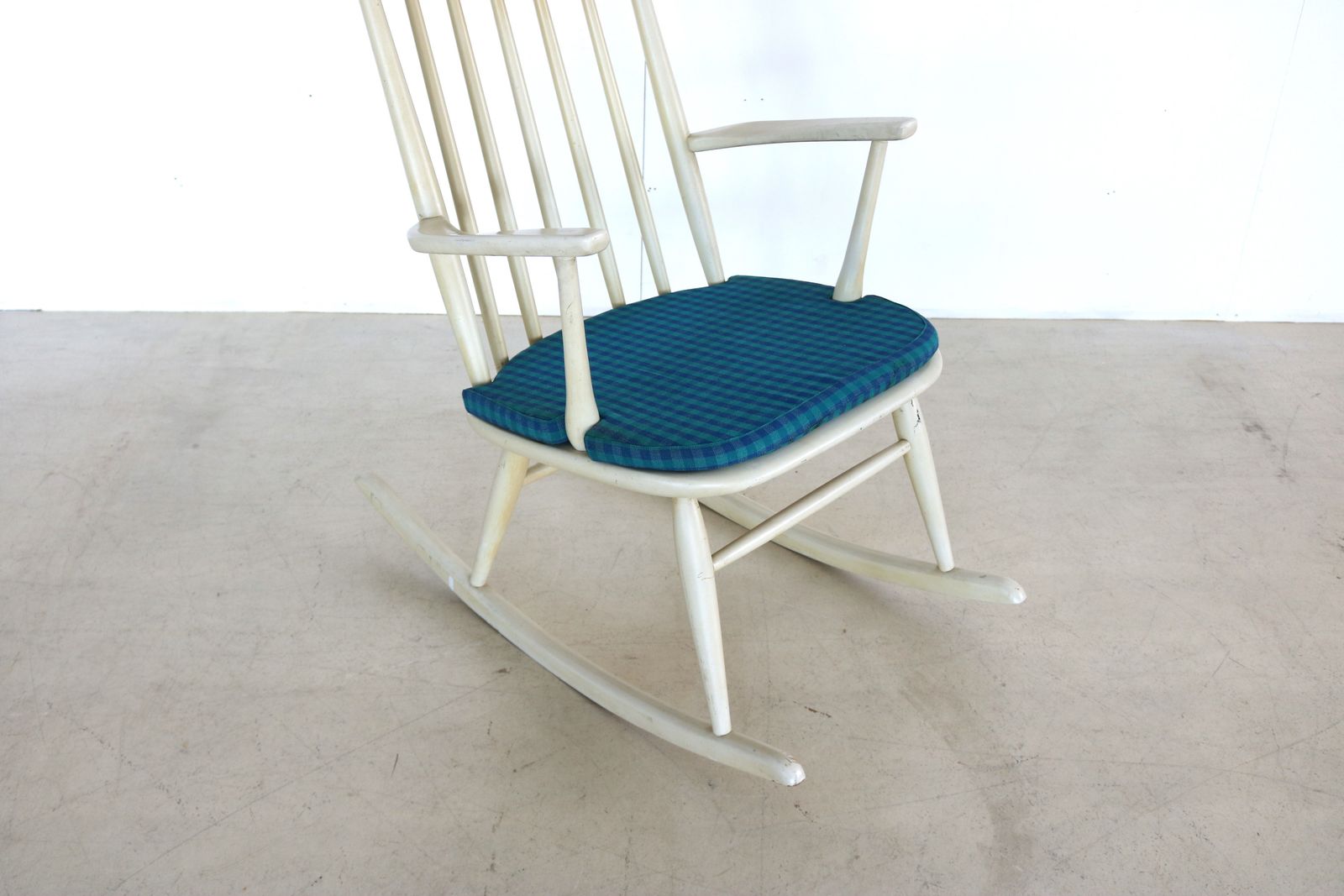 Rocking Chair, 60s, Sweden, 1960s photo vinterior