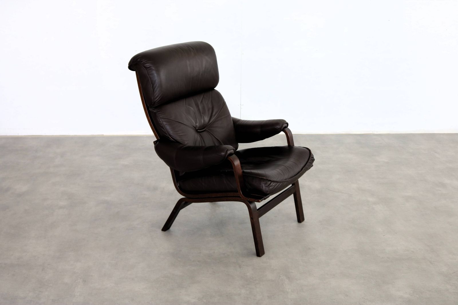 Vintage Armchair | Armchair | Lounge Chair | Swedish photo furniture