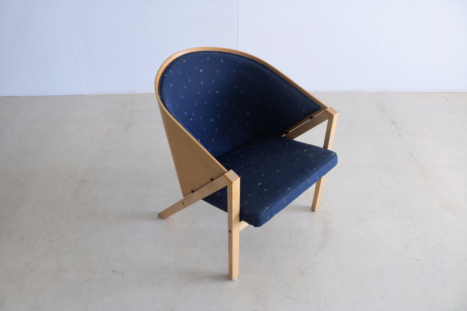 Vintage Armchair | Armchair | Jouko Jarvisalo | Mondi Soft photo Furniture