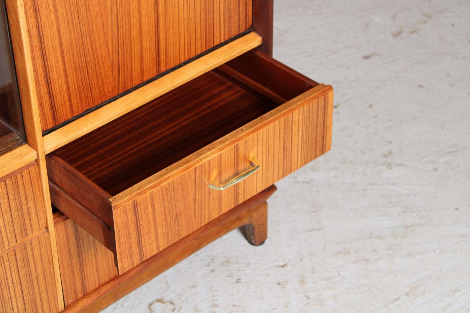 Mid Century Tola Dideboard / Drinks Cabinet By Harris Lebus, C. 1960s photo buy