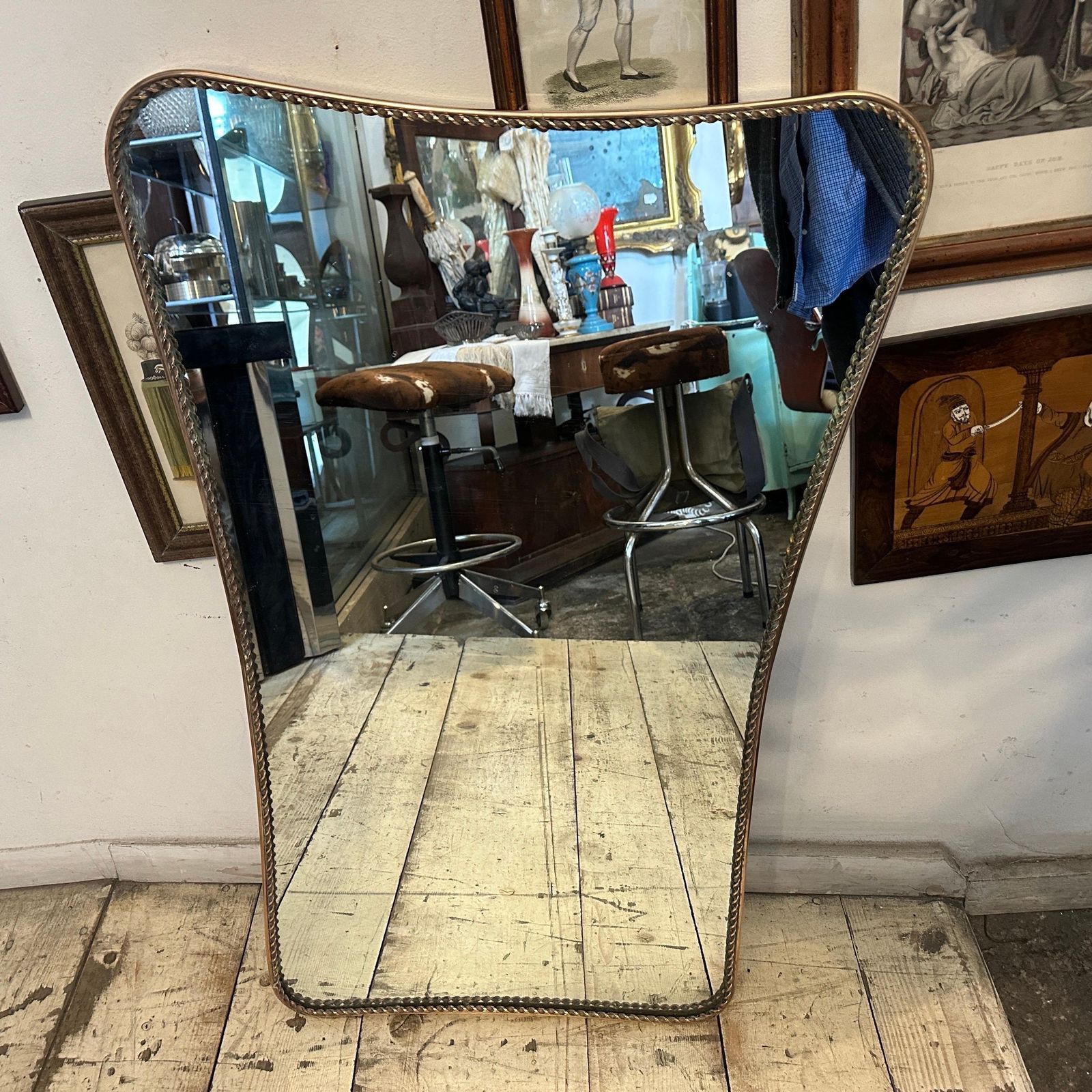 photo vinterior 1950s Rare Gio Ponti Style Mid Century Modern Biscuit Shaped Italian Wall Mirror