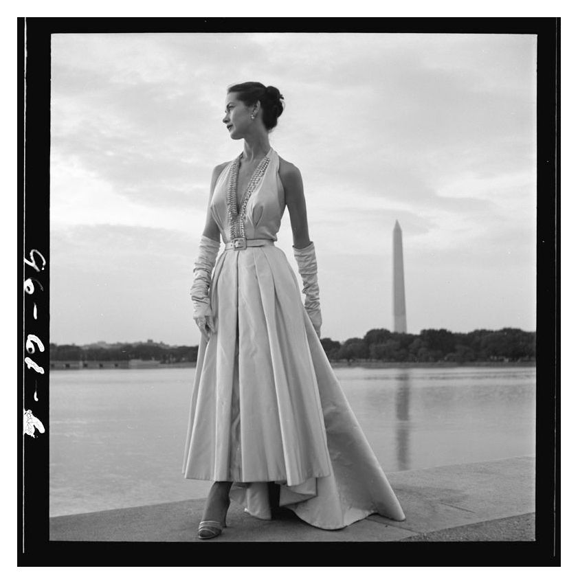 Toni Frissell 'Washington Monument Fashion Shoot' Unframed Archival Pigment Print photo furniture
