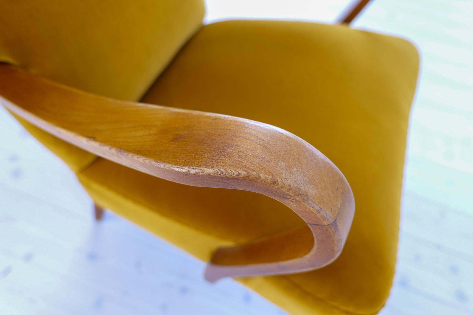 photo vinterior Scandinavian Modern Art Deco Lounge Chairs In Velvet Sweden 1940s