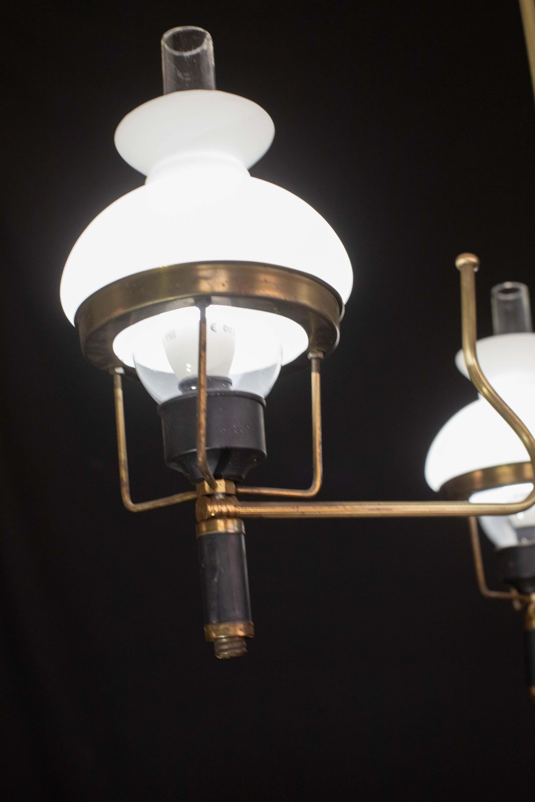 Italian Mid Century Chandelier By Stilnovo, 1960s photo vinterior