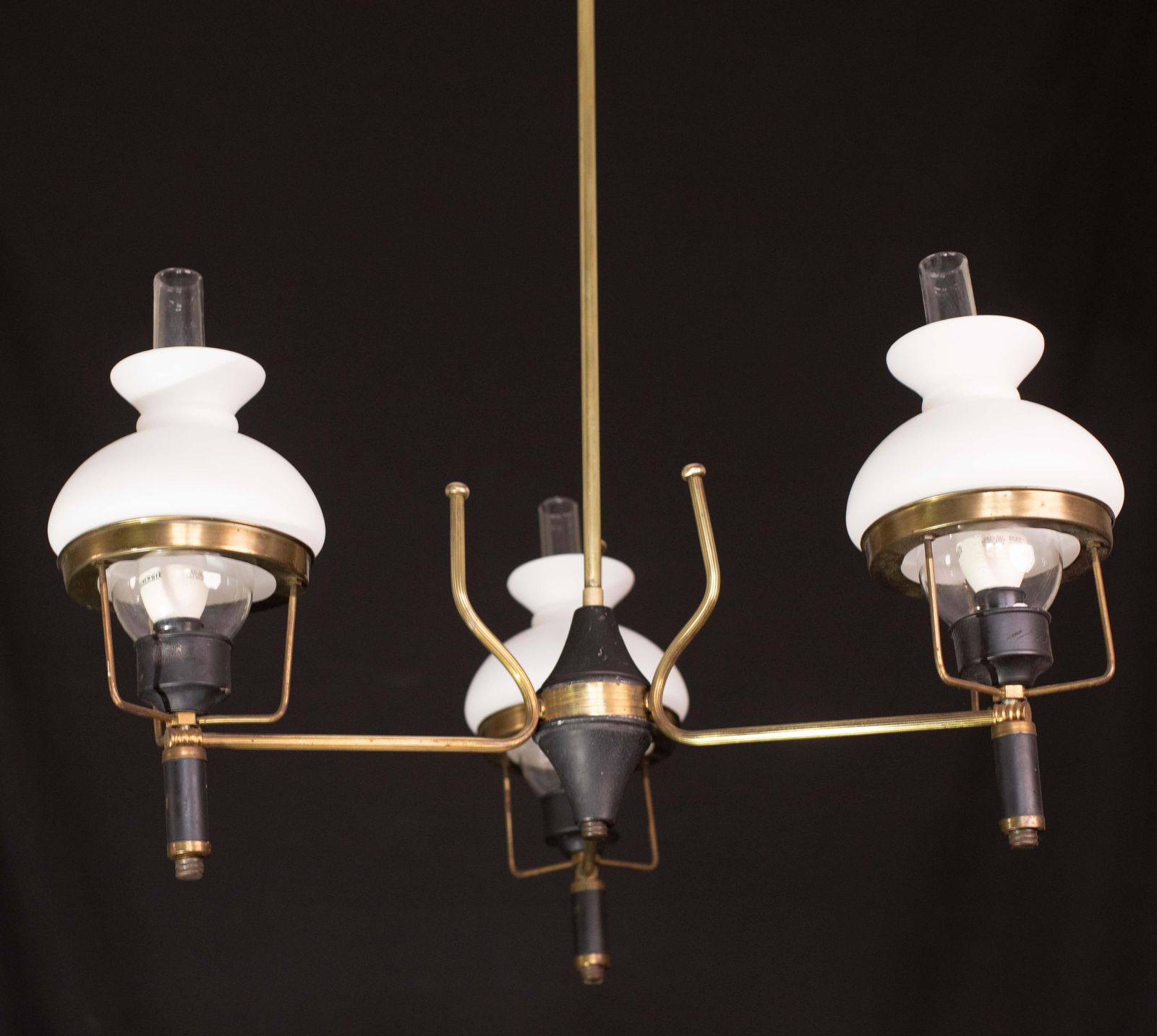 photo for sale Italian Mid Century Chandelier By Stilnovo, 1960s