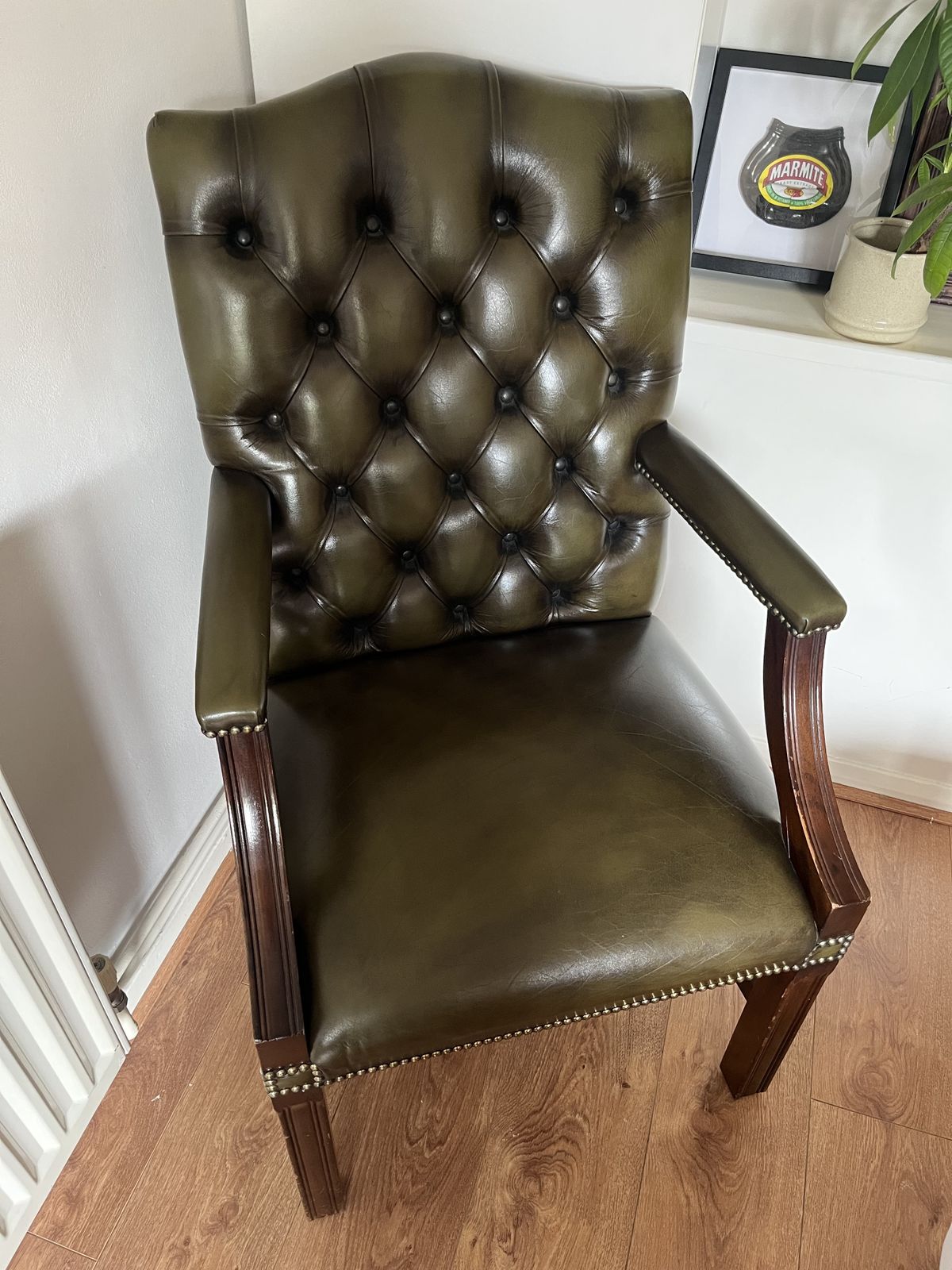 Exceptional Vintage Dark Green Leather Gainsborough Carver Armchair With Classic Chesterfield Buttoning