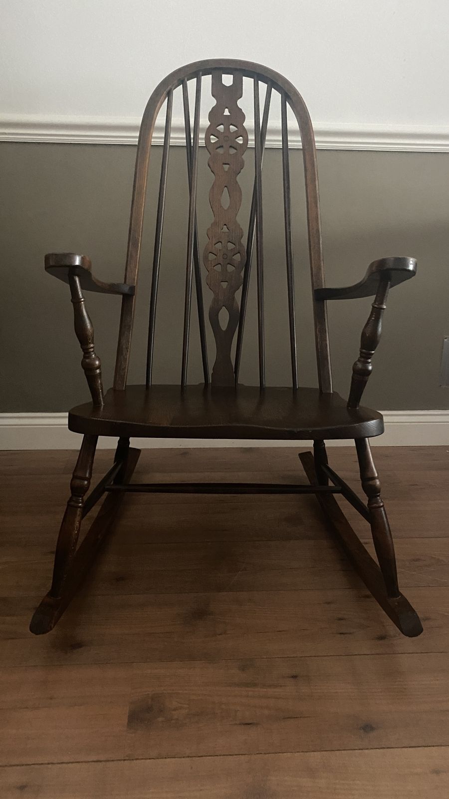 Vintage Wheel Back Rocking Chair Oak Wooden Dark Stain Farmhouse Cottage