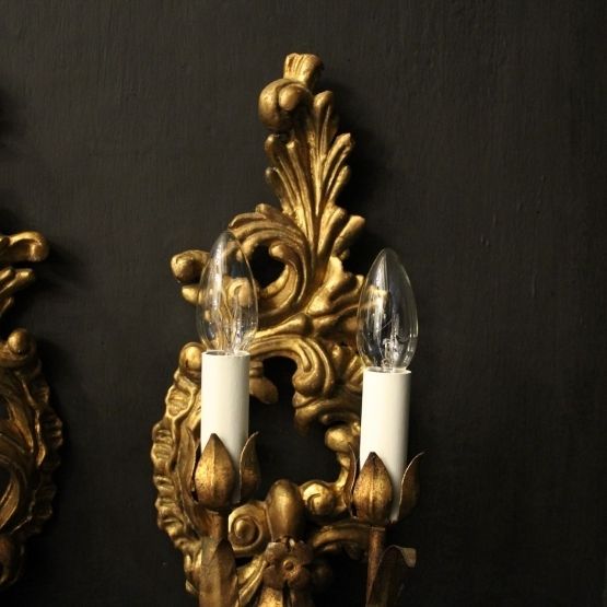 Florentine Pair Of Giltwood Antique Wall Lights photo for sale