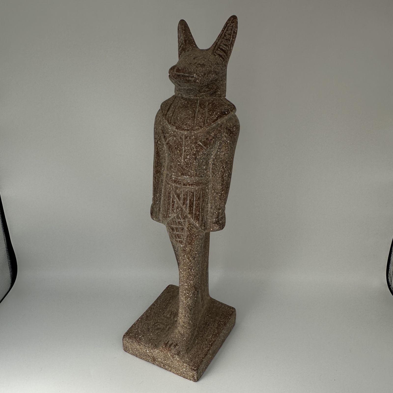 Egyptian God Anubis Mythological Statue Handcrafted Heavy Egyptian Granite Stone photo vinterior
