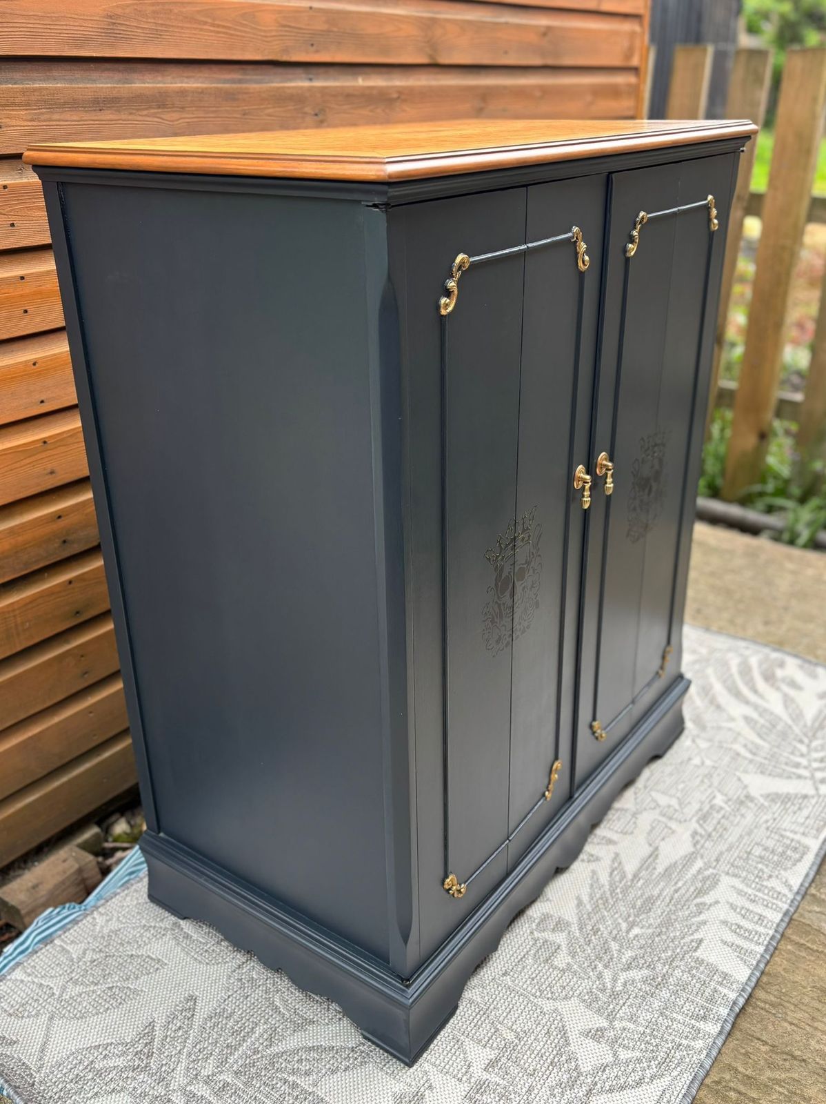 Unique Chest Of Draws photo for sale