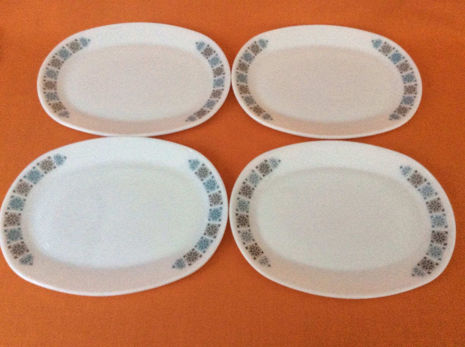 Jaj Pyrex Chelsea Oval Steak Plates (Set Of 6) photo Home Decor