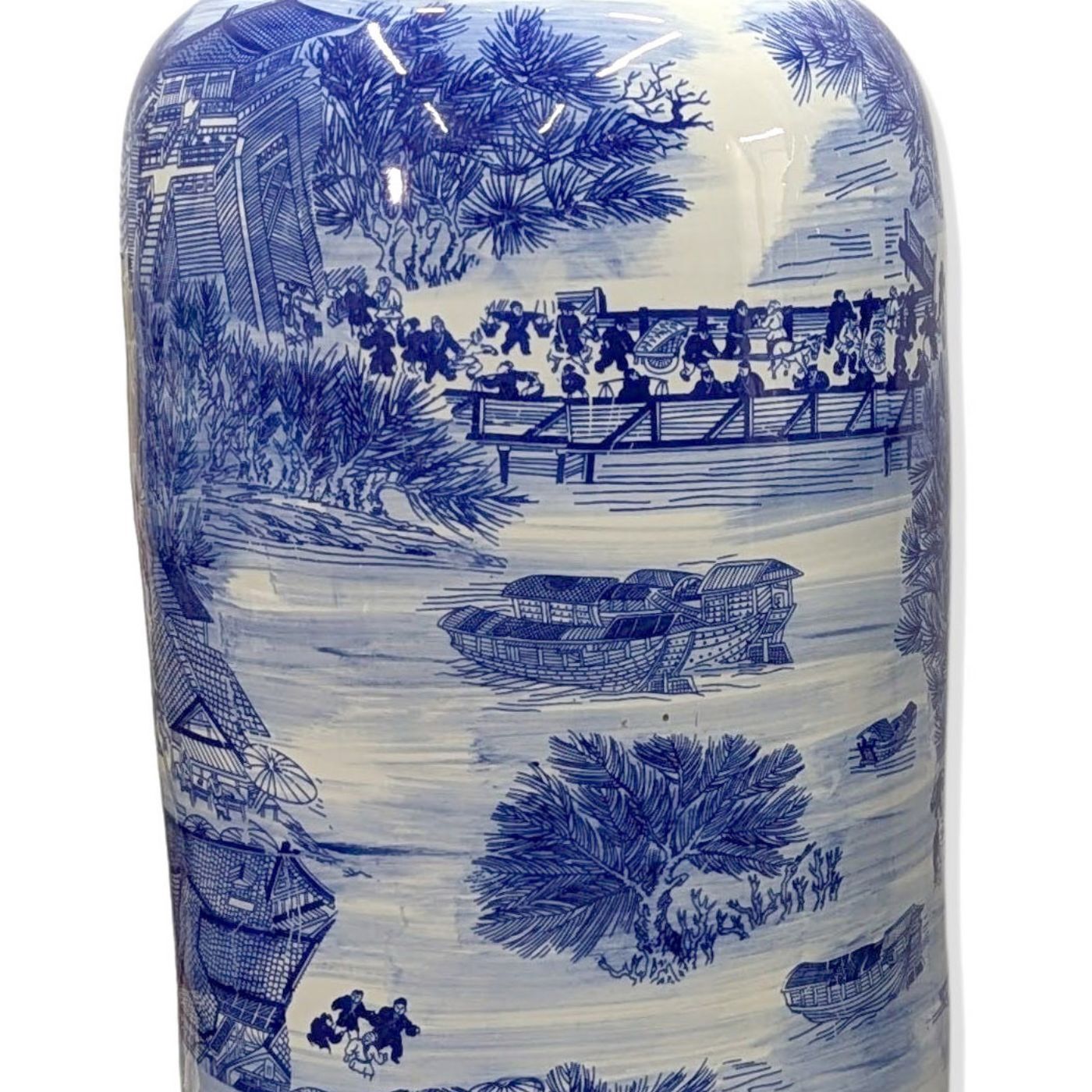 Important Pair Of Blue And White Porcelain Baluster Vases – China, 20th Century photo vinterior