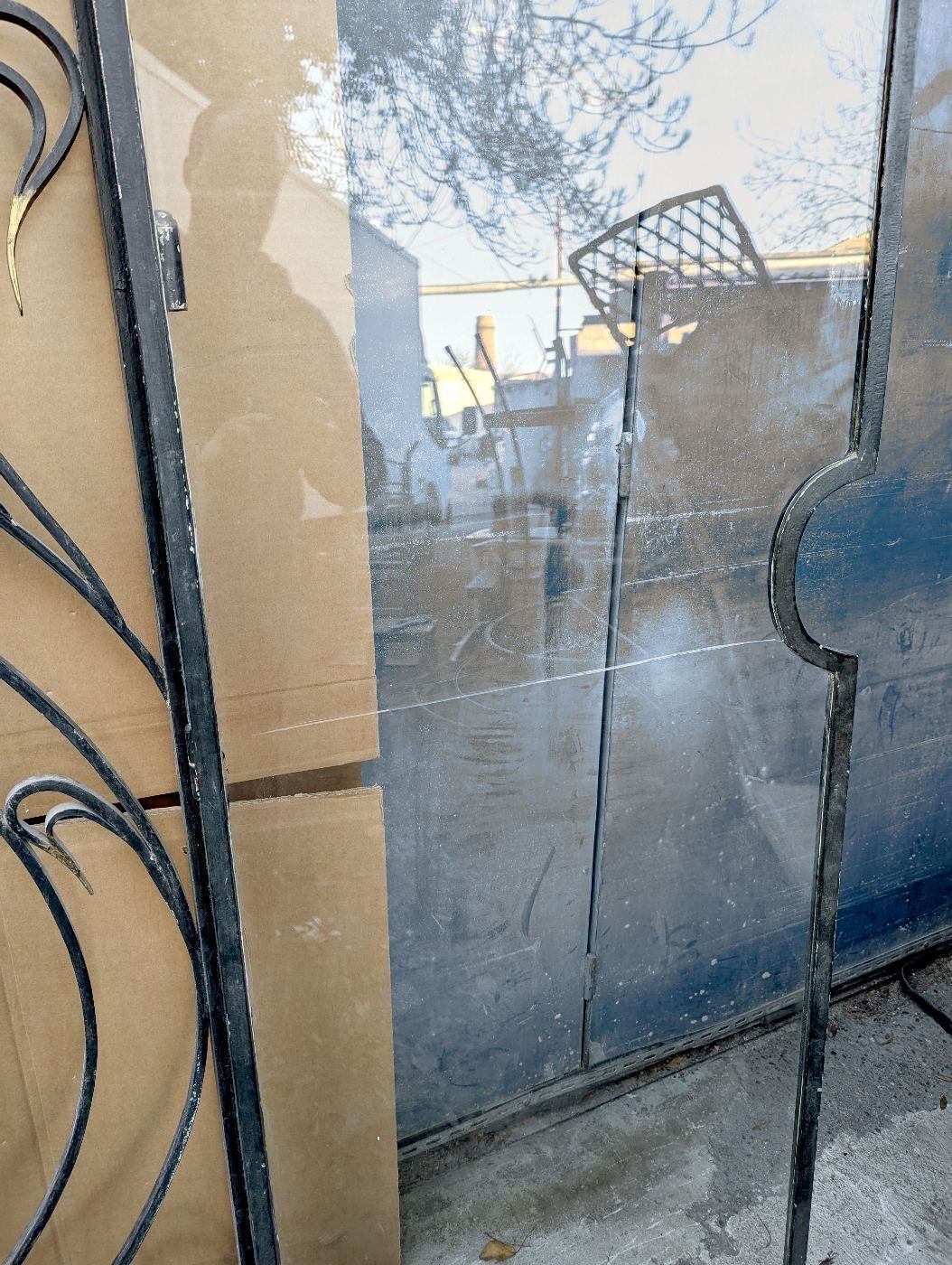 Large Wrought Iron Entrance Door From The Art Nouveau Period photo vintage