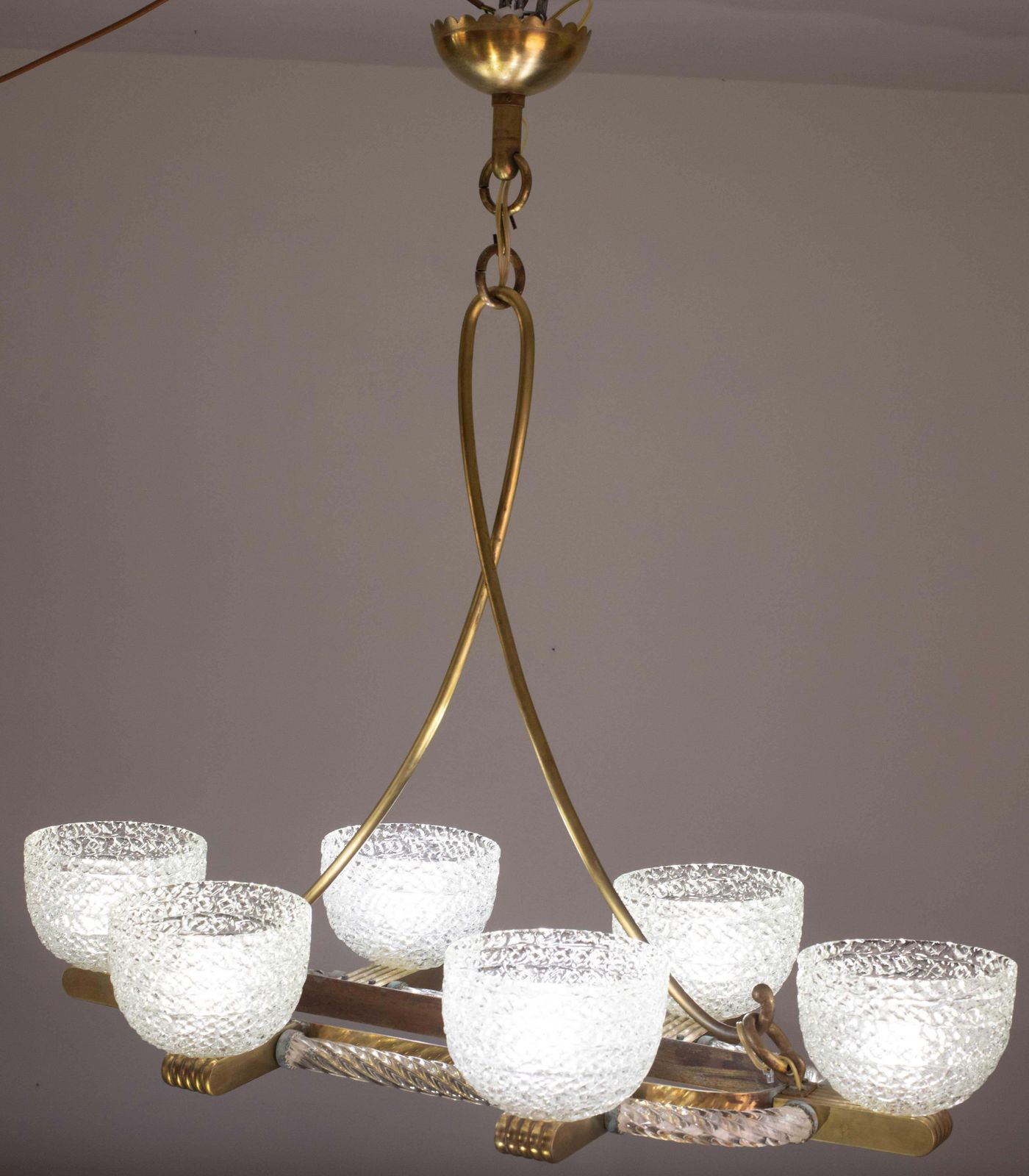 Lighting Art Decò Seguso Oval Mid Century Six  Light Murano Glass And Brass Chandelier photo