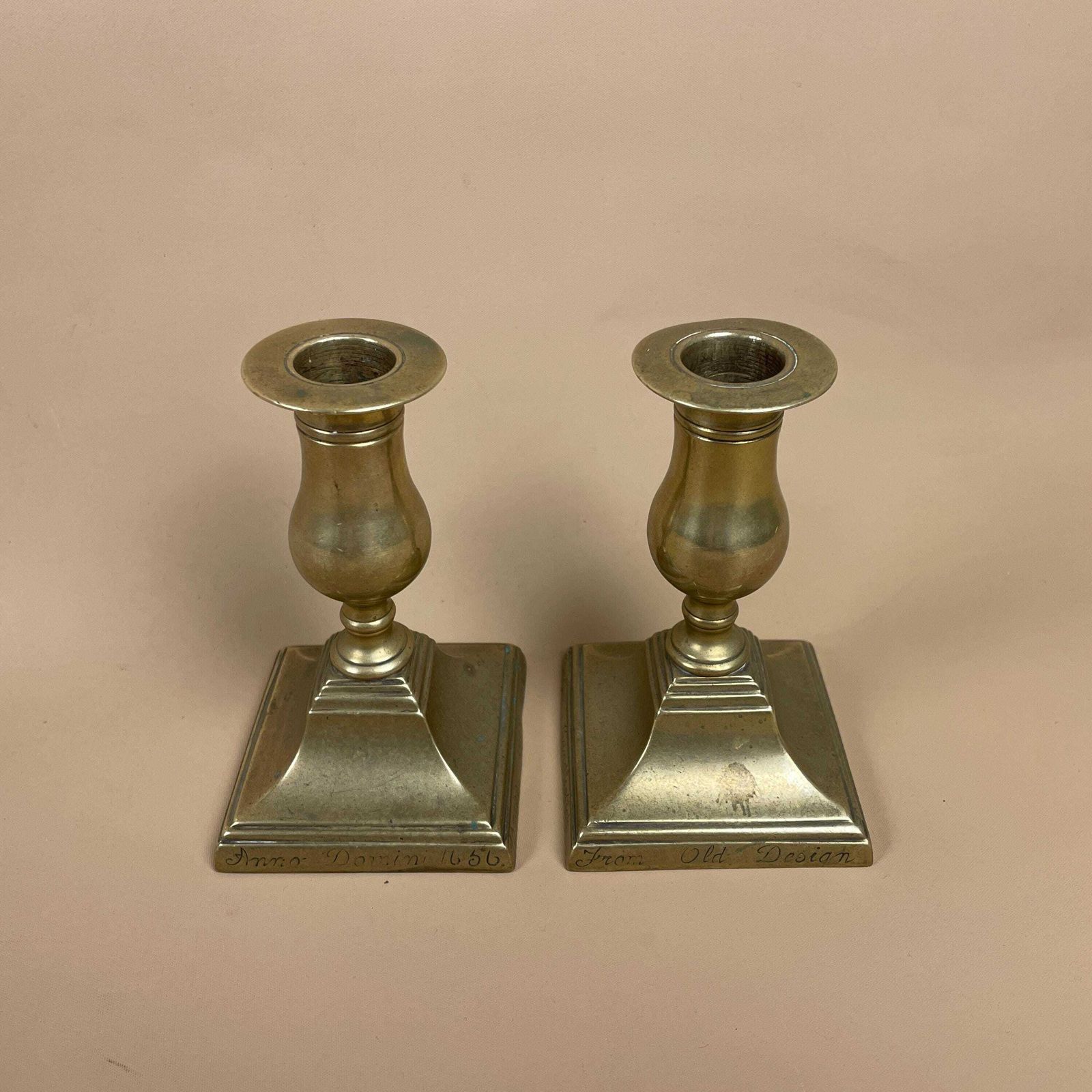 Antique Matching Pair Of Gold Brass Metal Candlestick Candle Stick Vintage Column Taper Dinner Candlesticks Square Base Classic Pillar