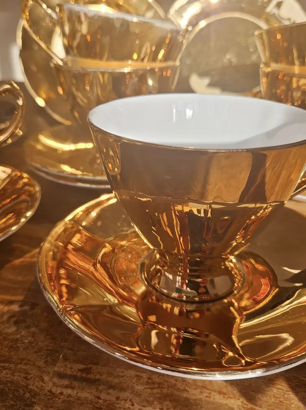 289.0 Rare 1950's Tea Set In 22 Kt Gold By Leonard St Pottery, Burslem, Staffordshire photo