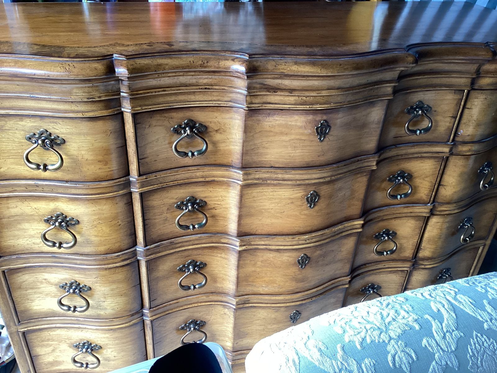 Thomasville Hills Of Tuscany Siena Range Dressing Chest. Light Rustico Finish