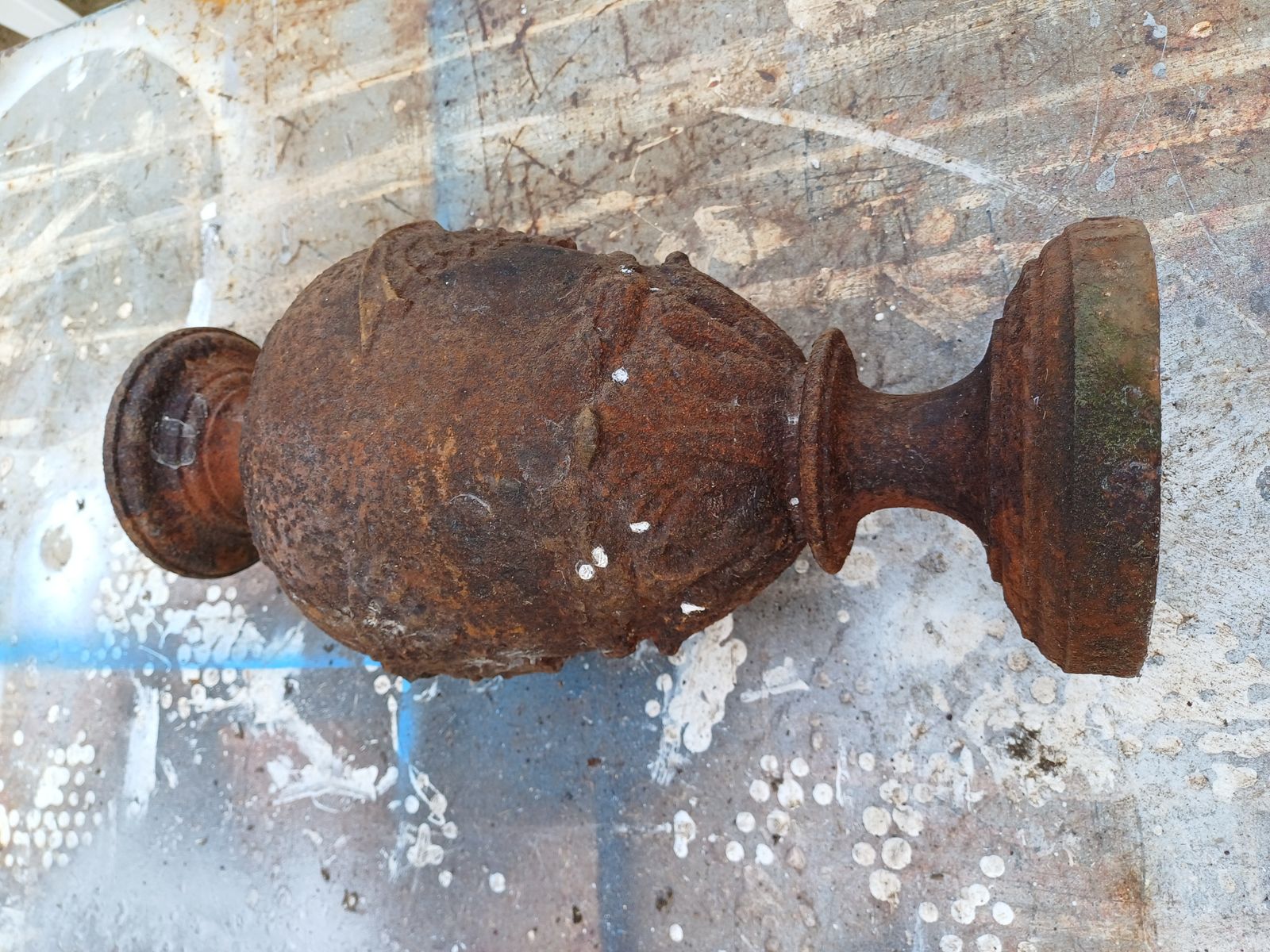 390.0 Pair Of Cast Iron Fire Pots 1900: Charleville   Mézières photo