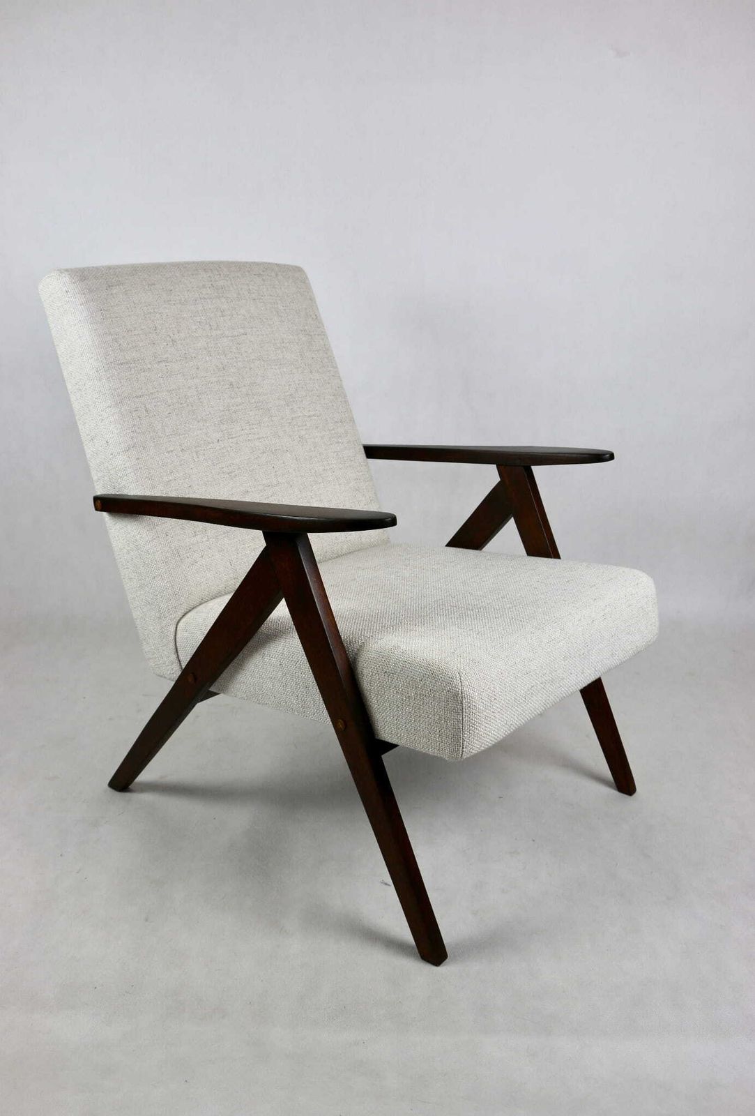 Vintage Armchair B 310 Var White Cream Structure 70s   2 Pieces Available