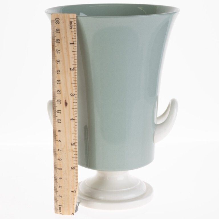 Mid Century Wedgwood Etruria Jade Ground Porcelain Ceramic Urn Vase photo for sale