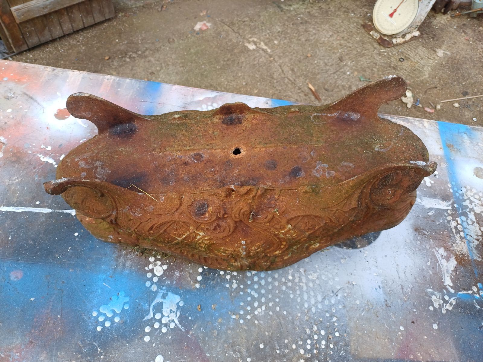 photo for sale Pair Of 1900 Cast Iron Planters In Rocaille Style: Charleville   Mézières