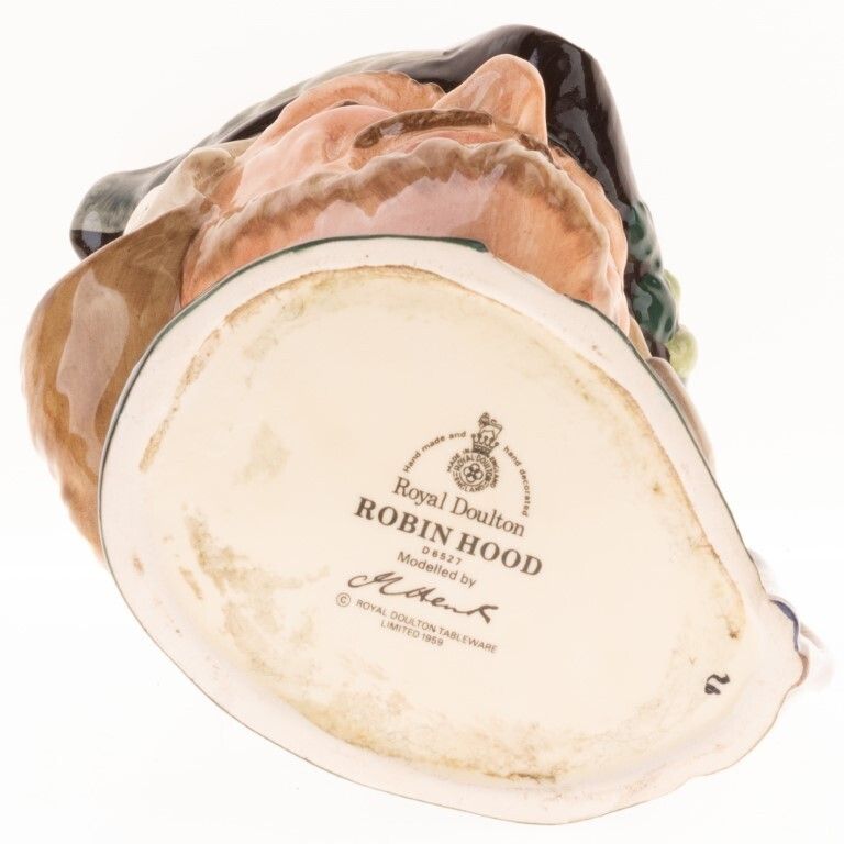 Signed Robin Hood Royal Doulton Porcelain Ceramic Pottery Toby Jug photo furniture