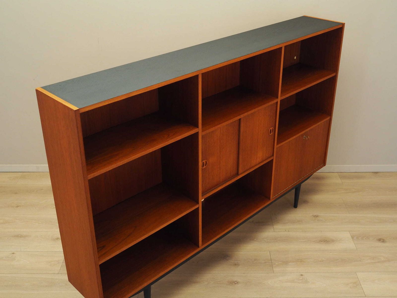 Teak Bookcase, Danish Design, 1970s, Production: Denmark photo buy