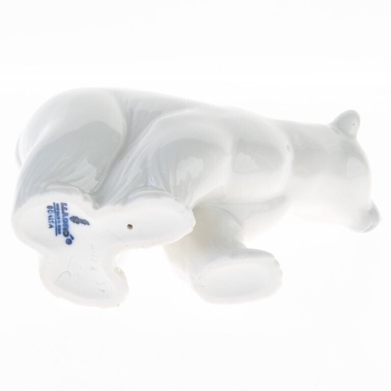 Lladro Porcelain Ceramic Polar Bear Figure photo for sale