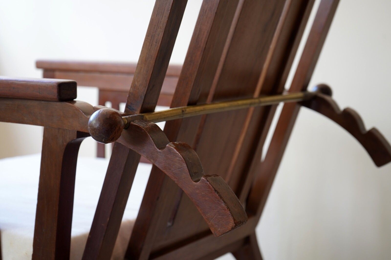 Furniture Pair Of Antique Glasgow School Recliners photo