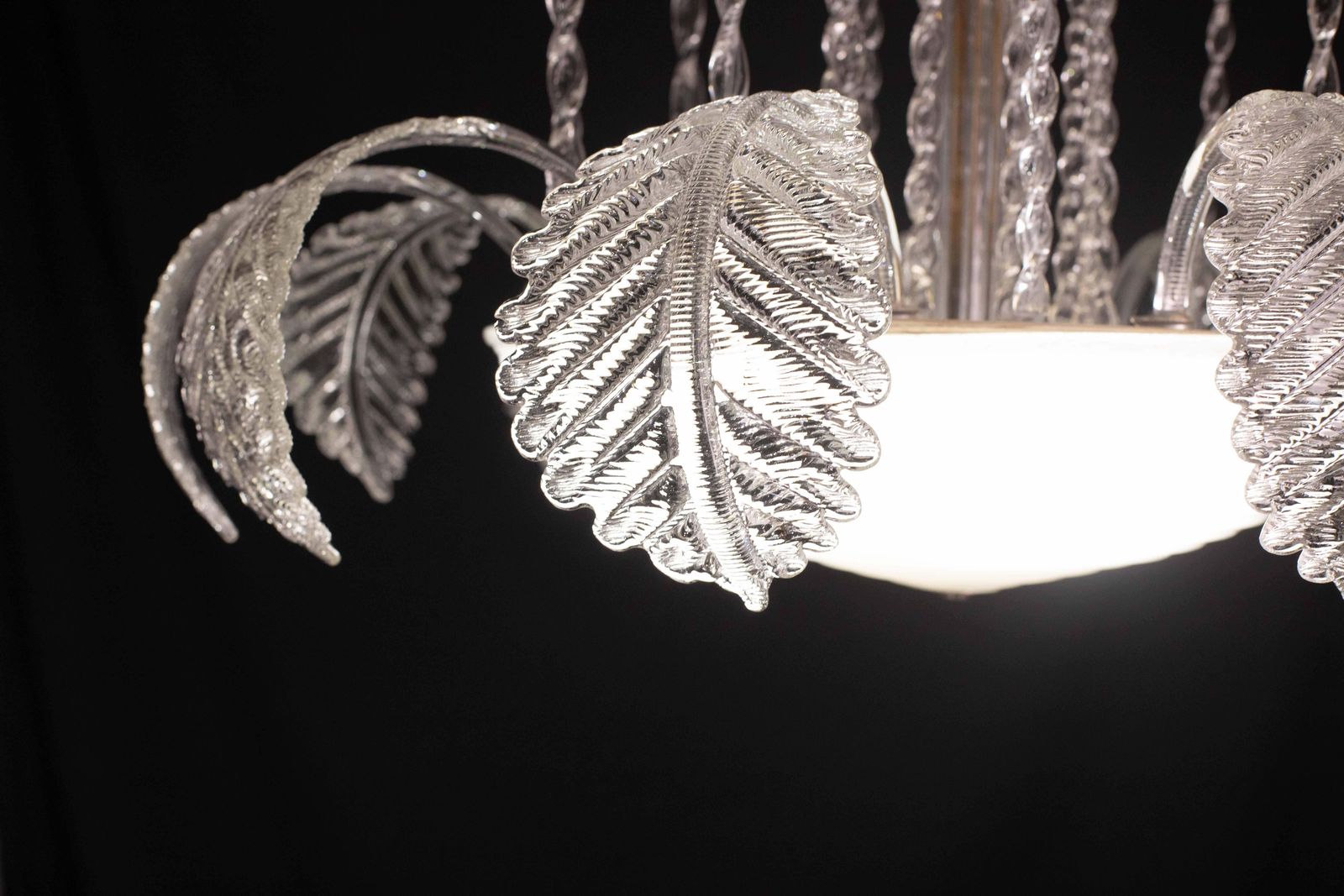 Elegant Art Decò, Barovier & Toso Chandelier, Murano Glass, 1950s photo vinterior