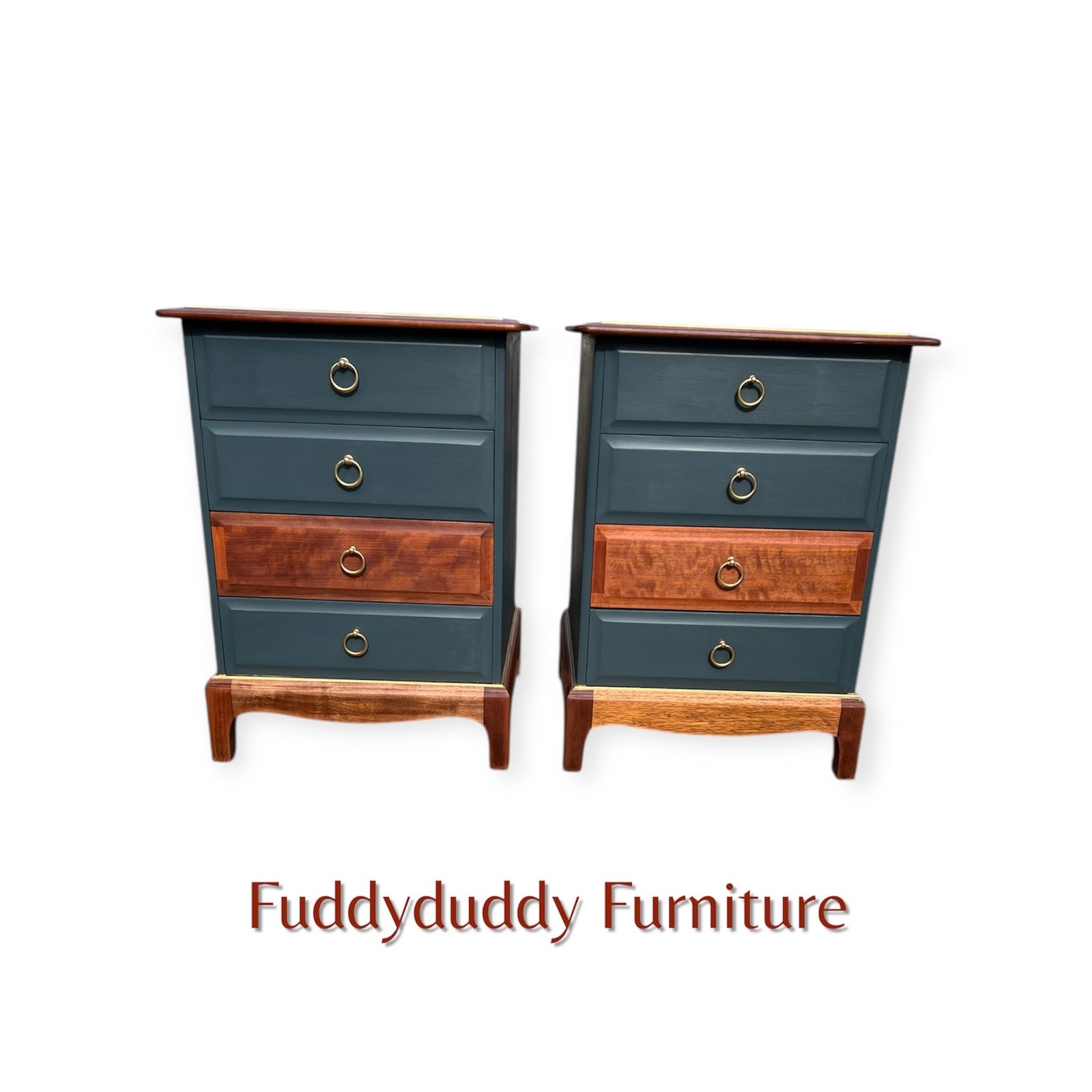 Matching Stag Bedroom Furniture Set photo furniture