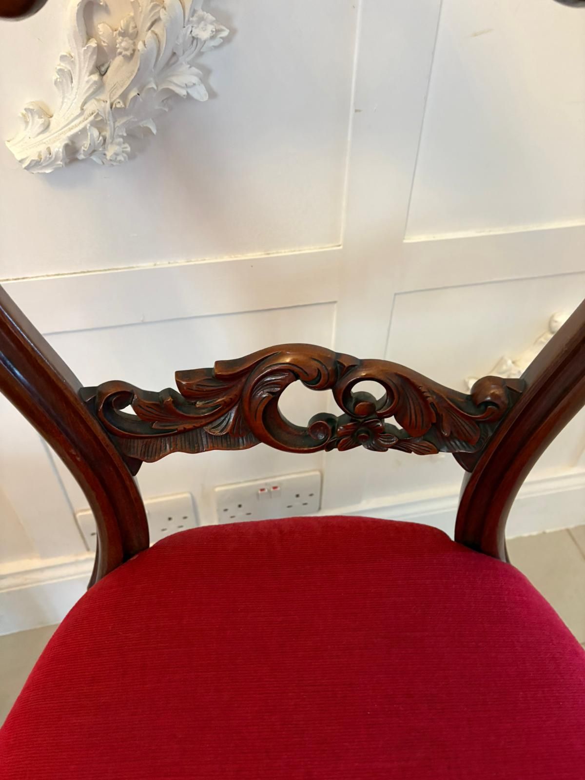 Outstanding Quality Set Of 10 Antique 19th Century Carved Mahogany Dining Chairs photo vintage