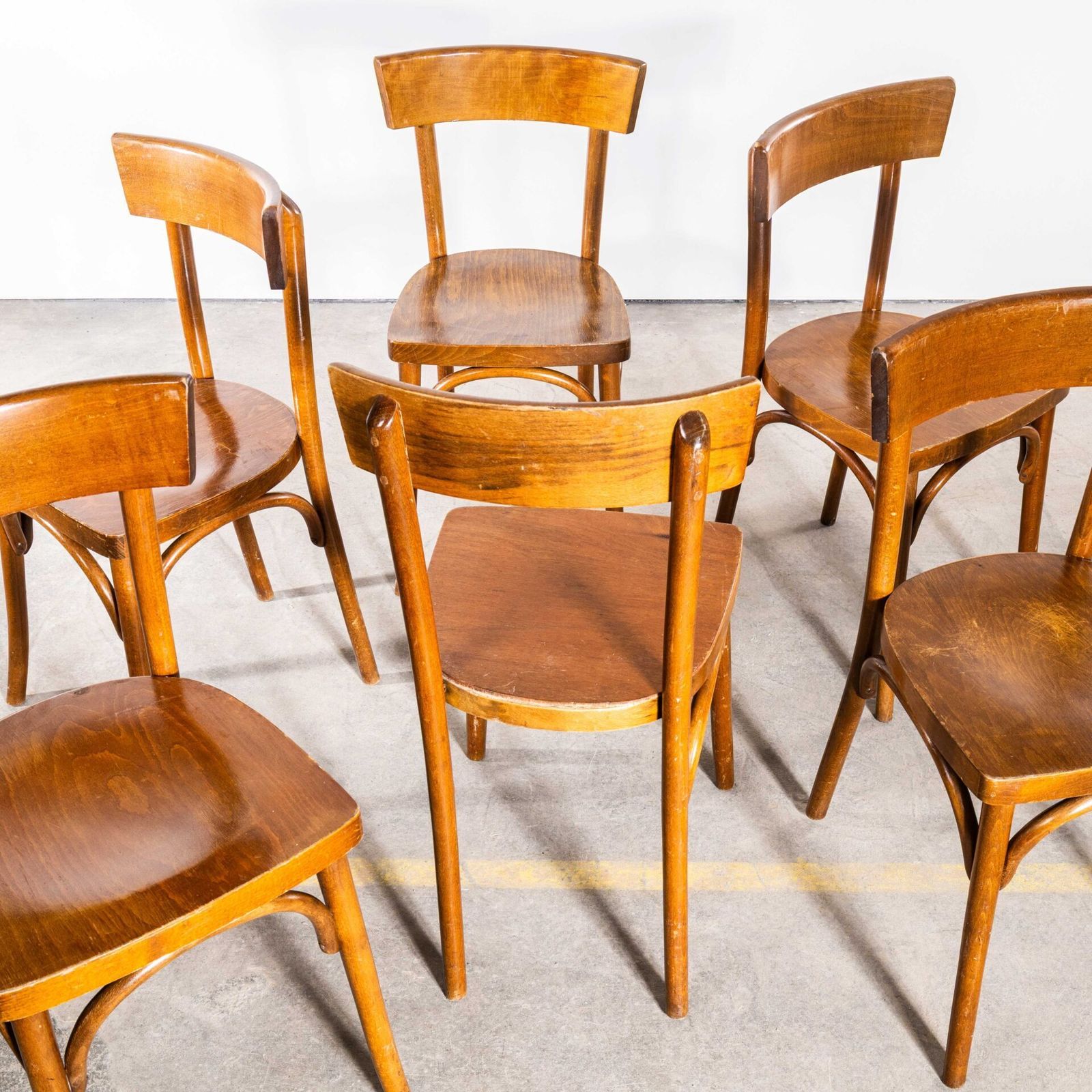1950’s Honey Colour Baumann Single Bar Bentwood Dining Chairs photo Furniture