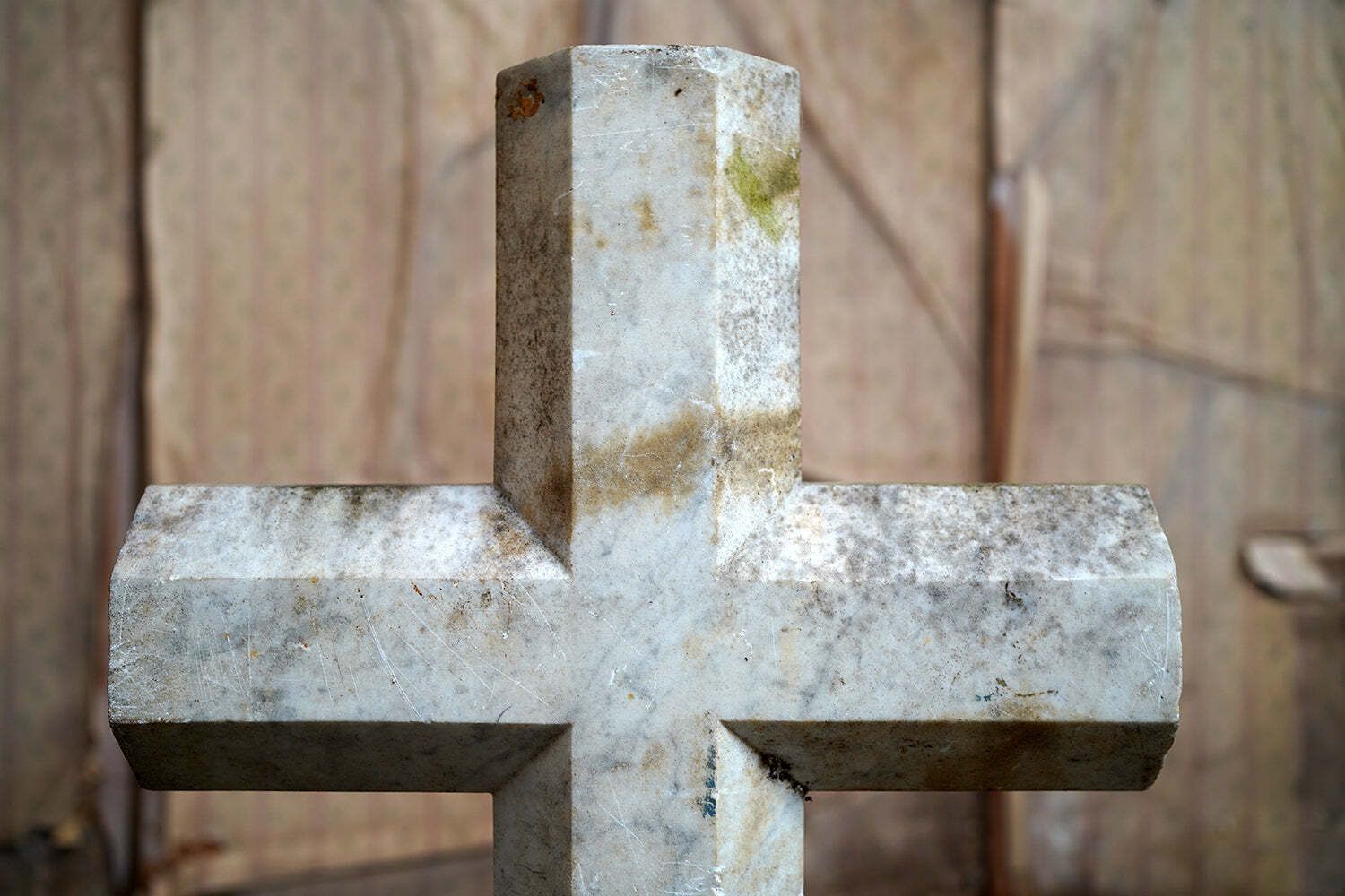 An Early 20thc Carved White Marble Gravestone In The Form Of A Latin Cross photo for sale