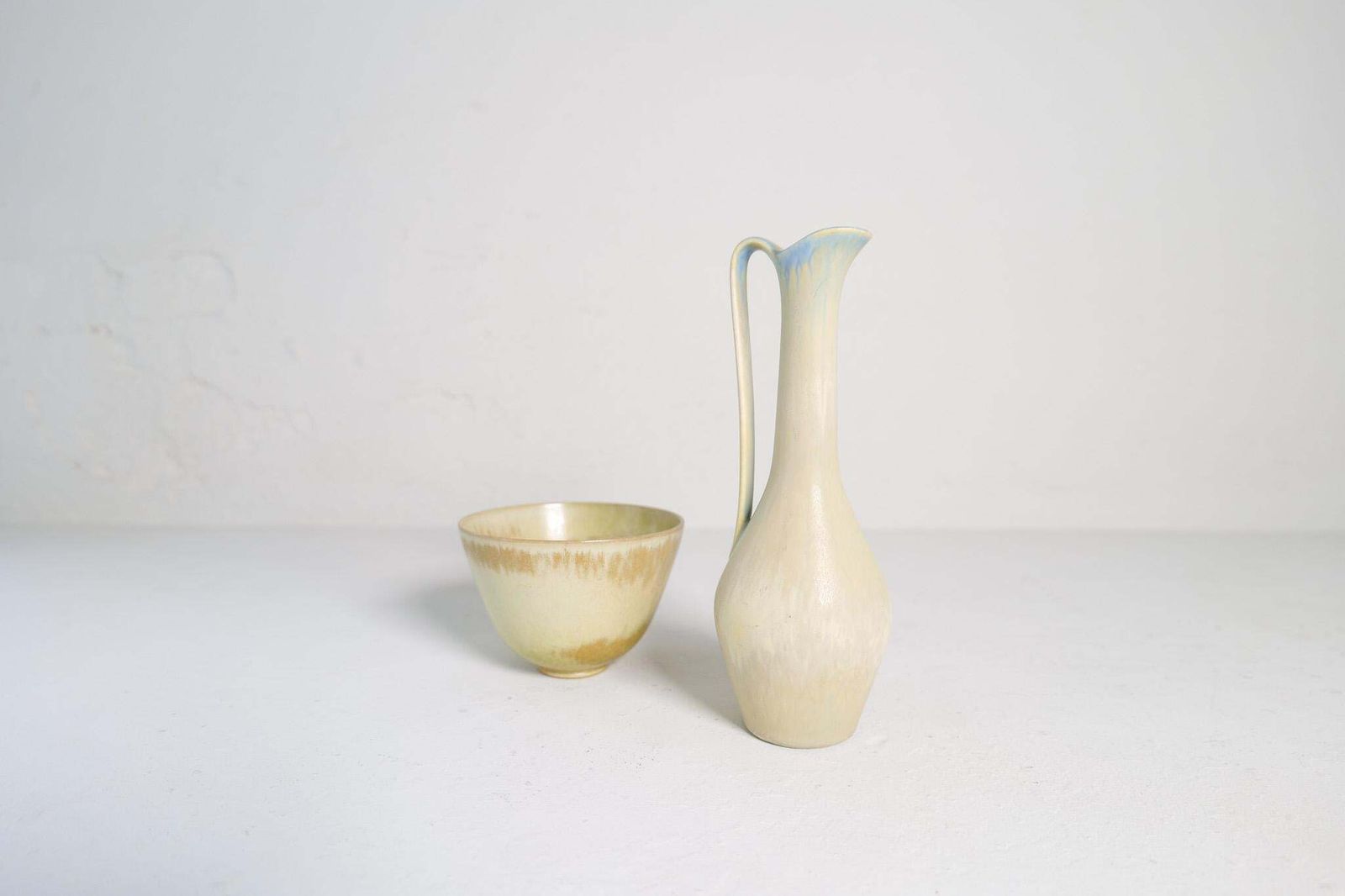 photo furniture Collection Of 2 Ceramic Vessels By Gunnar Nylund Rörstrand Sweden, 1950s
