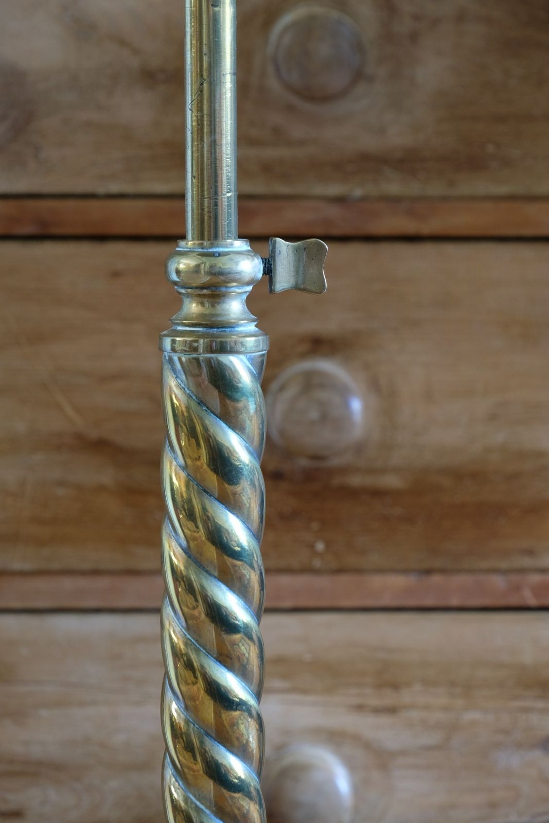 800.0 Antique Brass Telescopic Wine Table With Twisted Column And Lions Paw Feet photo