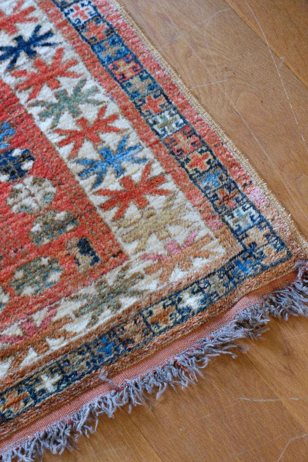 Caucasus Kazak Wool Rug With Shield Kazak Medallions photo vintage