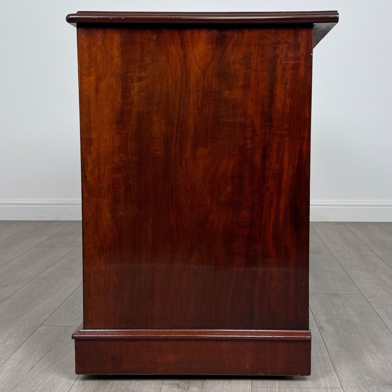 Antique 19th Century Finest Quality Desk In Mahogany photo for sale
