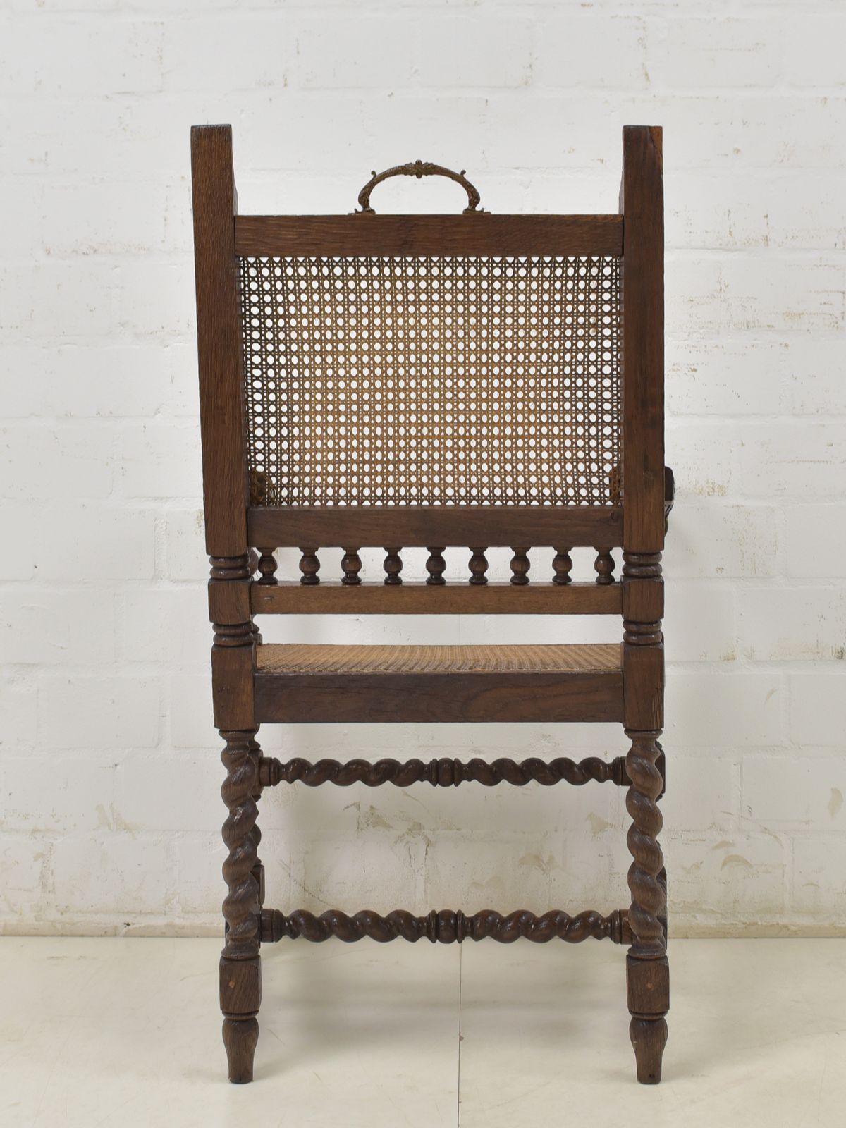 Antique! Pair Of Armchairs Restored From The Wilhelminian Period Around 1880. Solid Oak Armchairs. photo vinterior