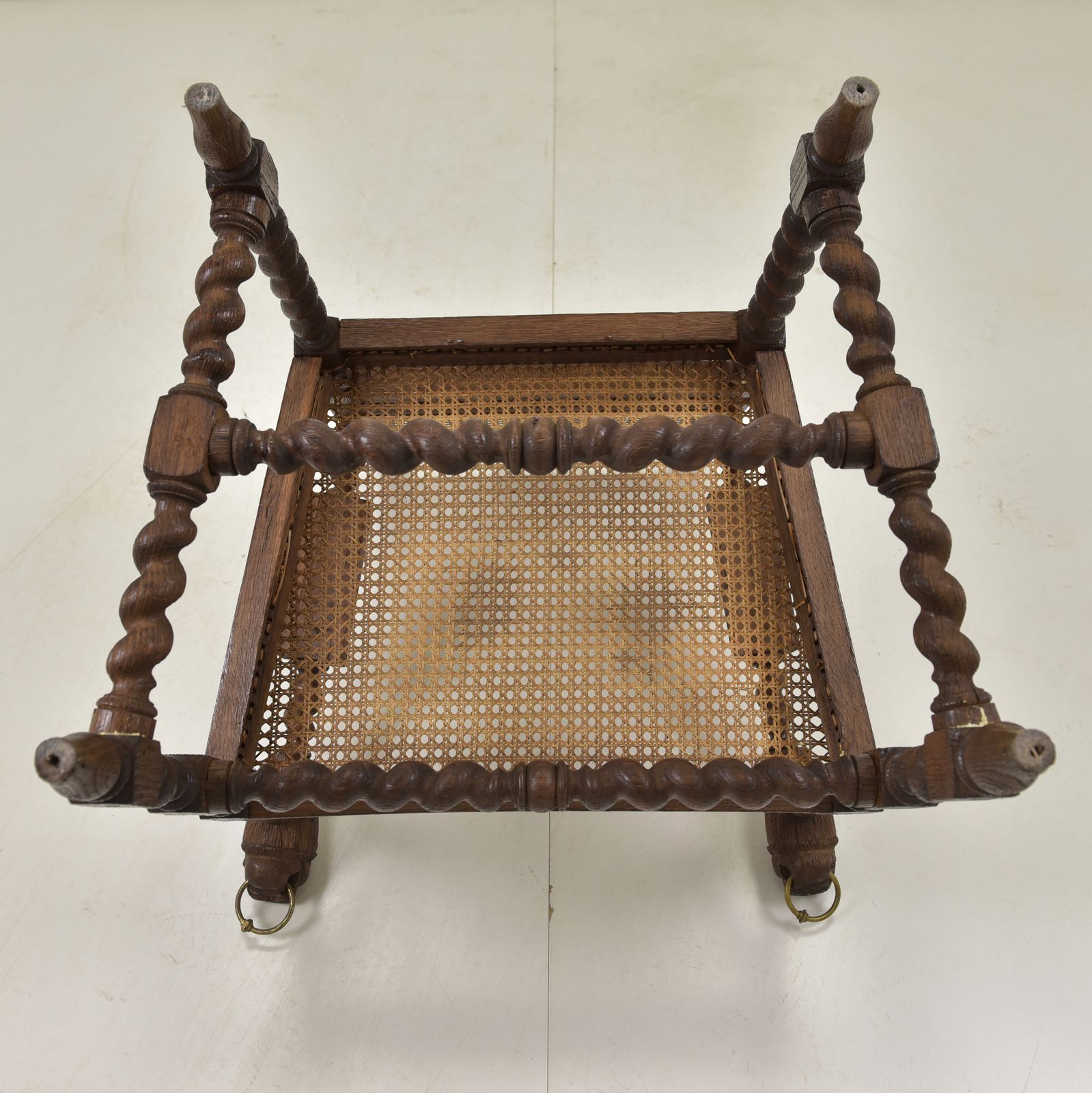 1252.0 Antique! Pair Of Armchairs Restored From The Wilhelminian Period Around 1880. Solid Oak Armchairs. photo