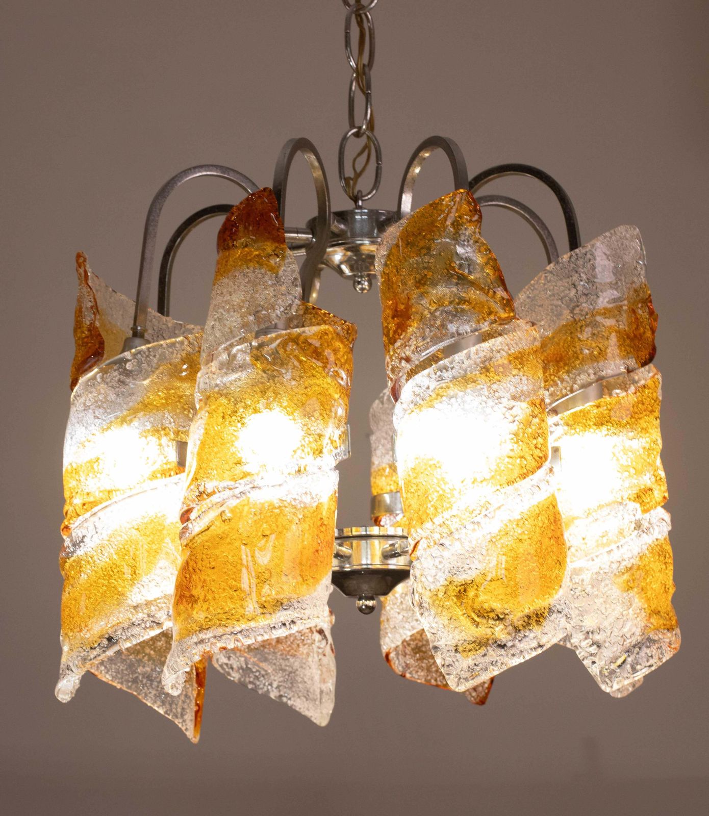 photo vinterior Italian Design "Twisters" Round Chandelier By Mazzega, 1970