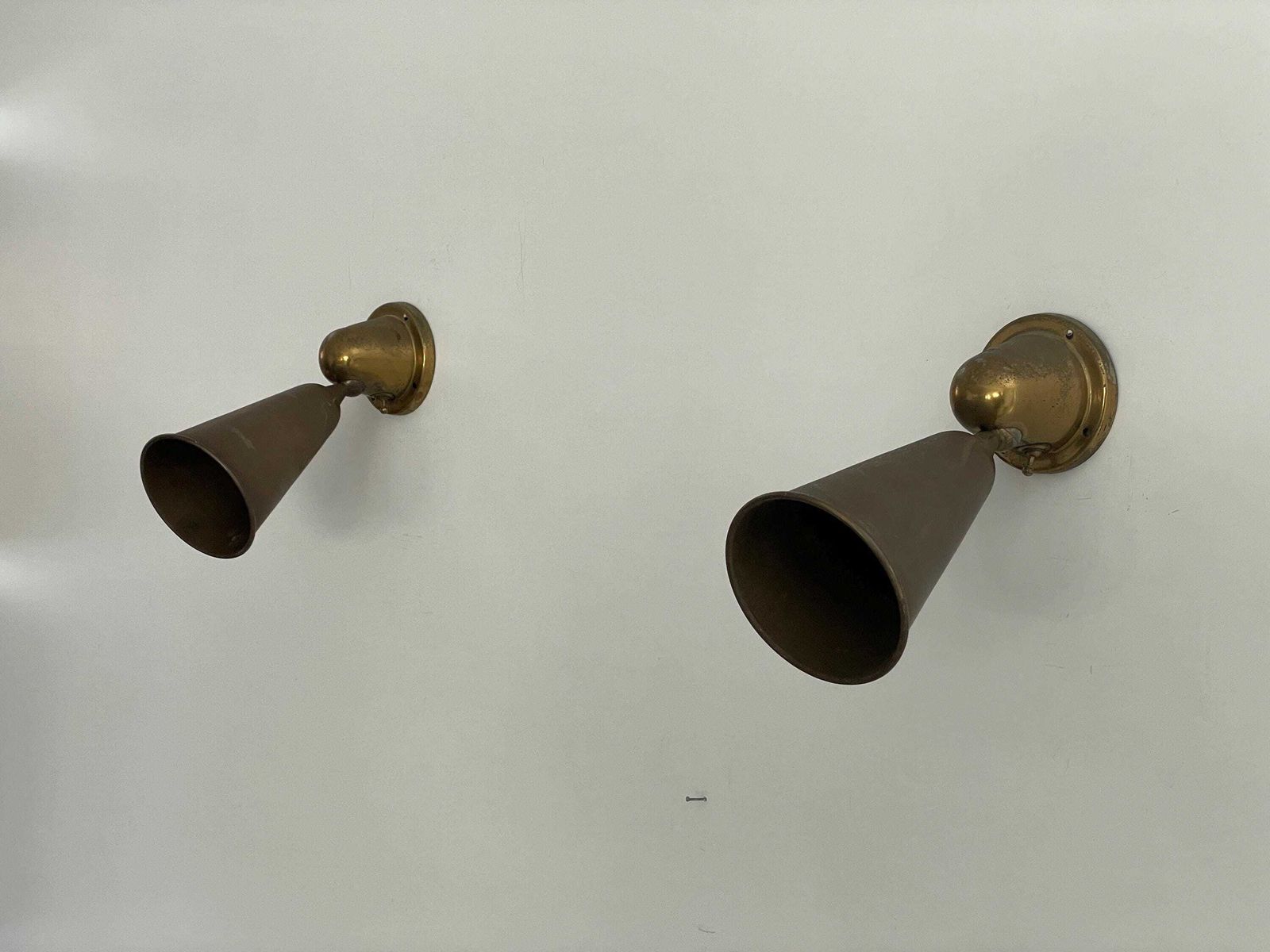 Art Deco Brass Pair Of Wall Lamps, 1940s, Italy photo vinterior