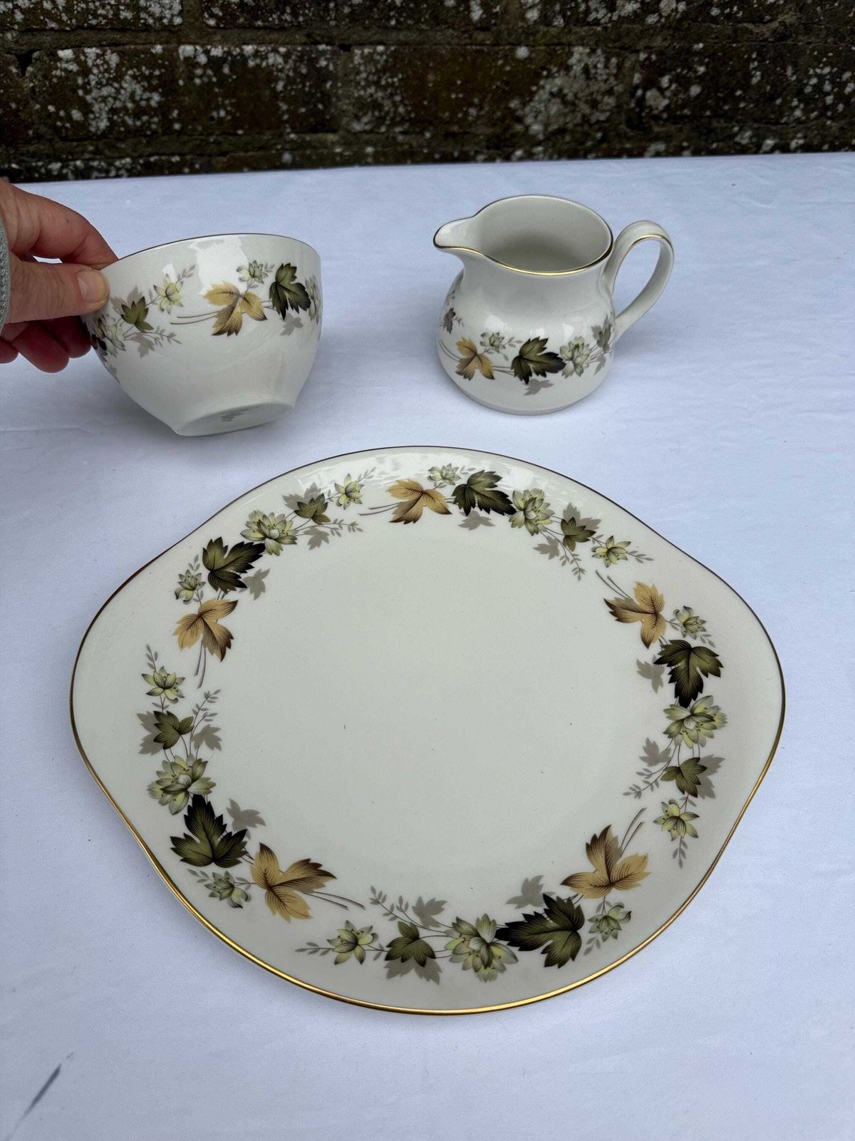 Rare Vintage 1960s Royal Doulton Larchmont Dinner Service – Gold Trim, Autumn Leaves Pattern   6 Place Setting Plus More, 33 Pieces photo vinterior