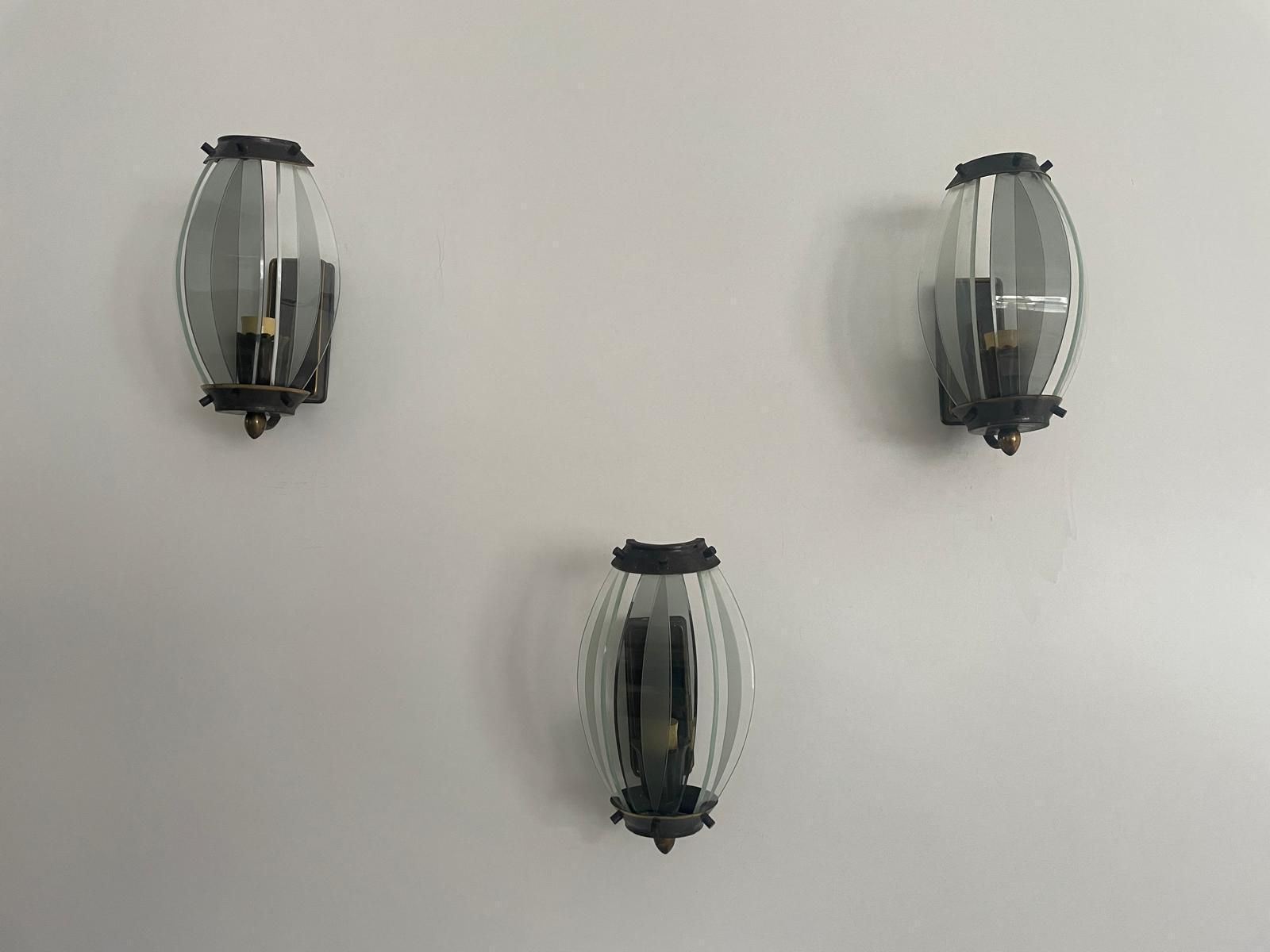 Italian Curved Glass And Metal Set Of 3 Sconces, 1950s, Italy photo 1090.0